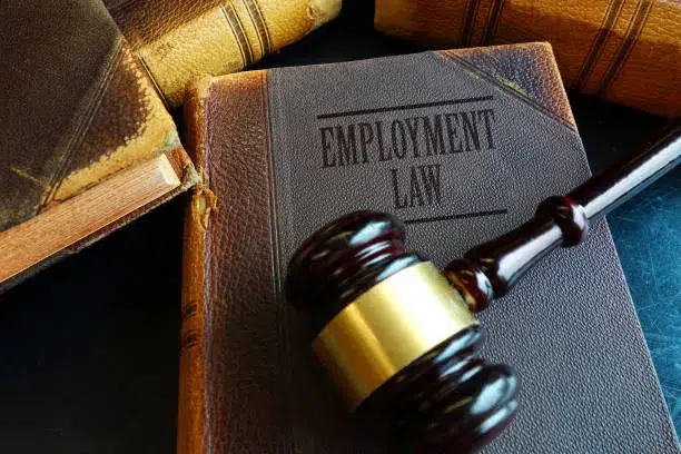employment lawyers in saudi arabia