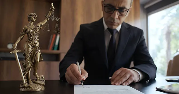 محامي تخصص قضايا عمالية